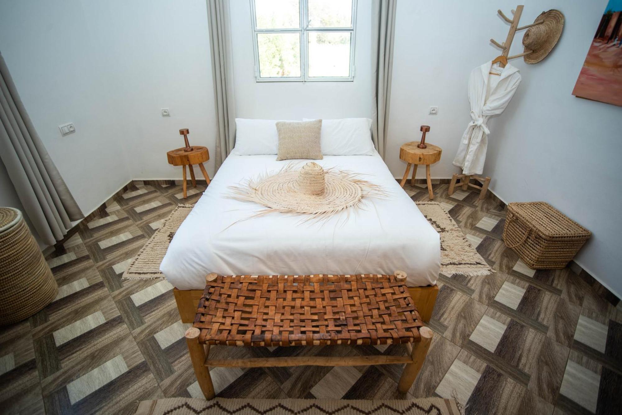 Villa Les Jardins Fleuris 4 Bedrooms 索维拉 外观 照片