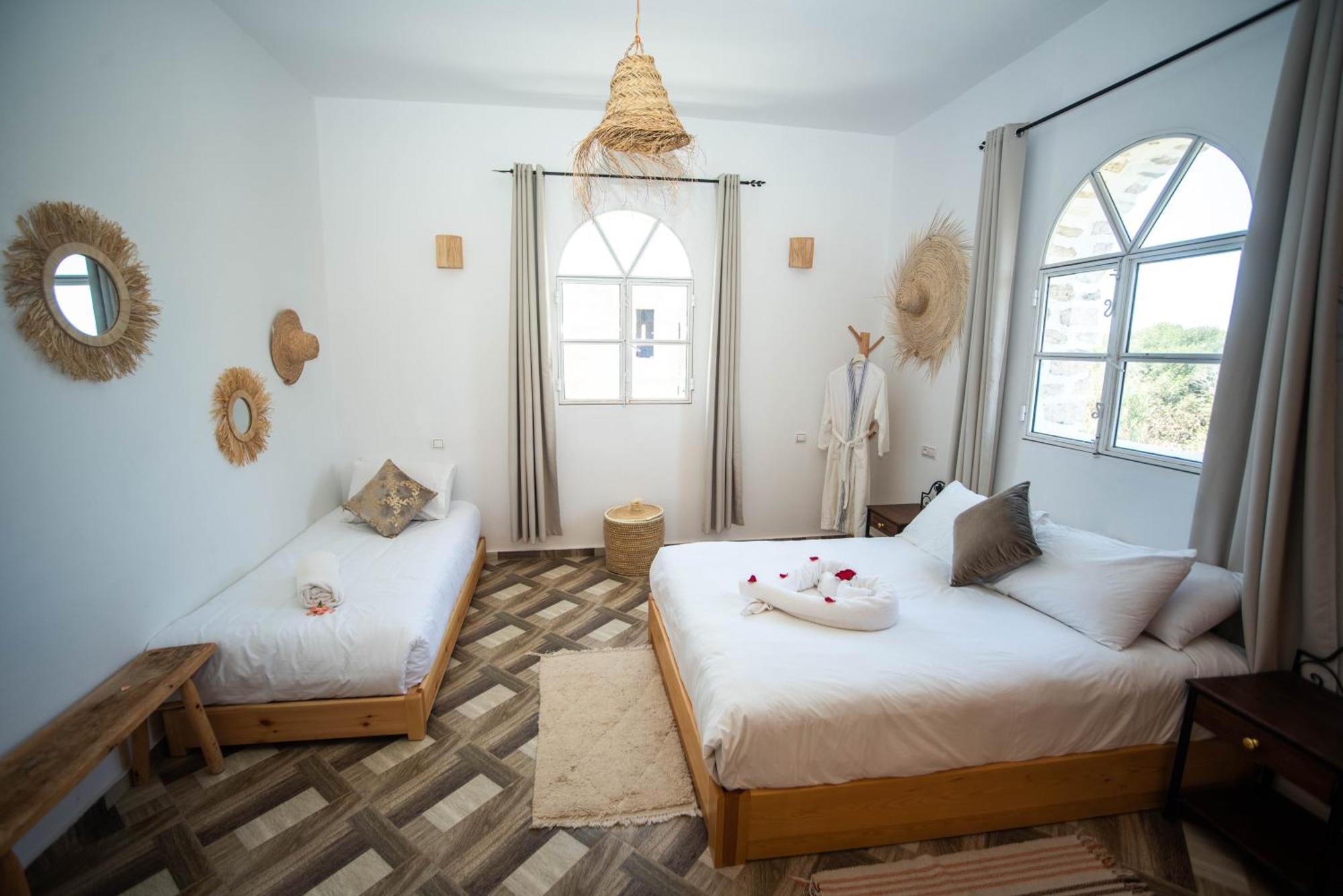 Villa Les Jardins Fleuris 4 Bedrooms 索维拉 外观 照片